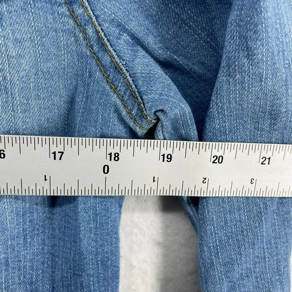 Forever 21 Jean Jacket Women's Sz S Light Wash Blue Button Pocket Denim Collared - Picture 3 of 12
